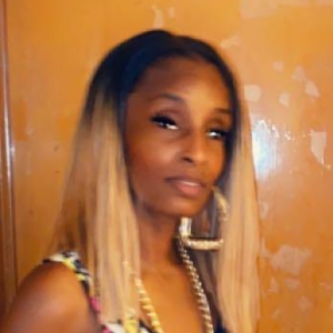 Team Page: Krown Me Kreative